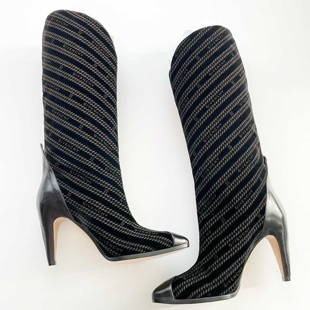 Givenchy Velvet Chain Logo GV3 Boot 95MM SZ 38.5 8.5 black leather pointed toe - Picture 4 of 13